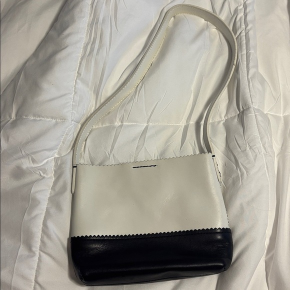 Hype White and Black Leather Mini Bag - Picture 4 of 6